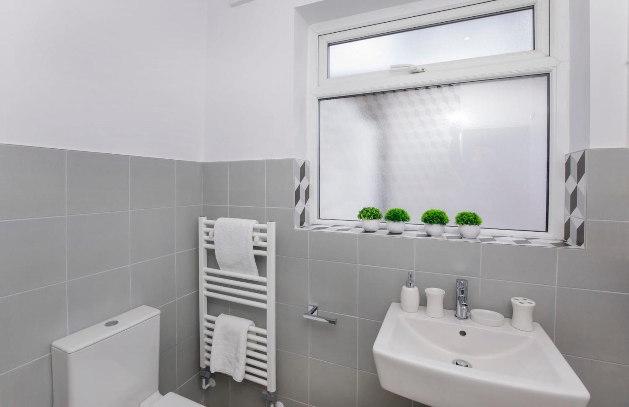 The Milton Sleeps 8 Close To York City Centre Pet Friendly מראה חיצוני תמונה