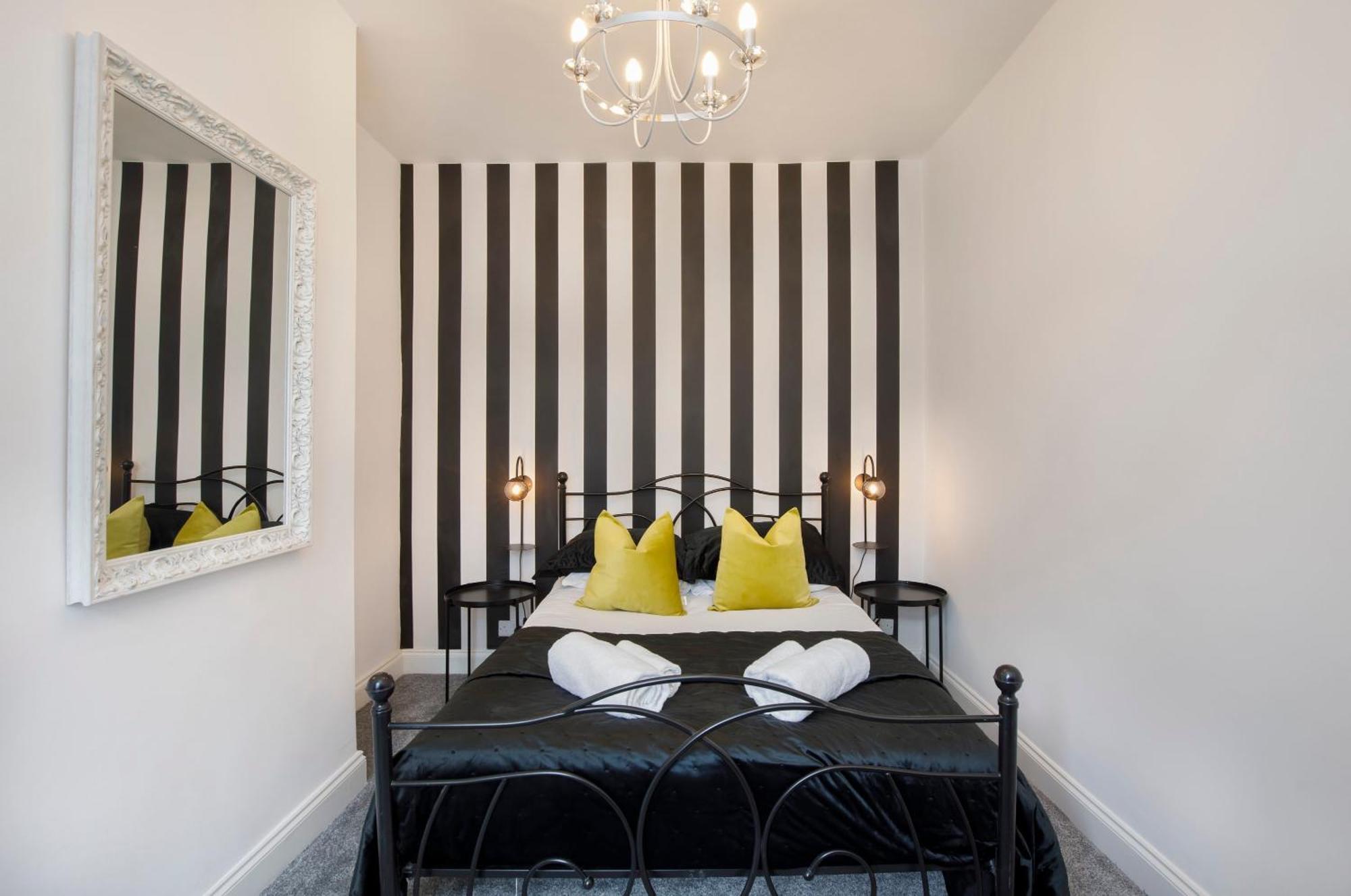 The Milton Sleeps 8 Close To York City Centre Pet Friendly מראה חיצוני תמונה